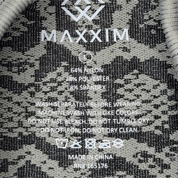🚨📢LAST CHANCE NWT MAXXIM Snake Print Fitted Athletic Long Sleeve Crop Top - Picture 4 of 7